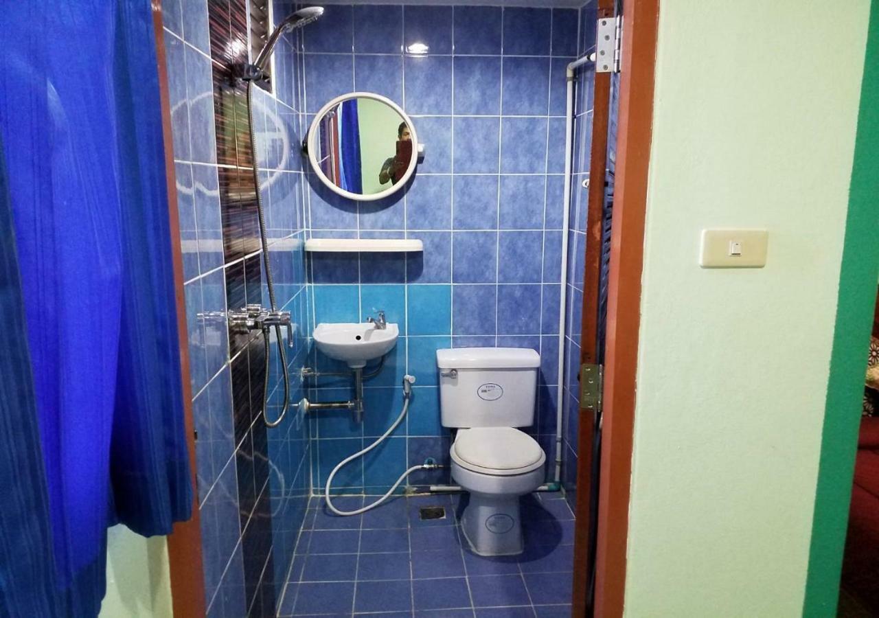 Rung Tawan Hostel 카타 비치 외부 사진